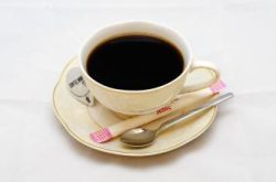牙买加蓝山咖啡价格为何居高不下?蓝山、高山豆与冒牌蓝山怎么区分
