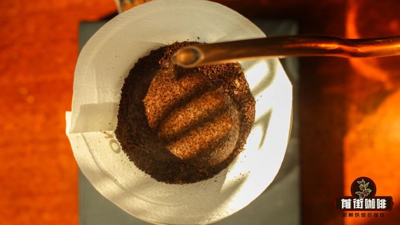 磨豆机转动那一瞬间！教你从干香湿香挑出对味的意式浓缩豆
