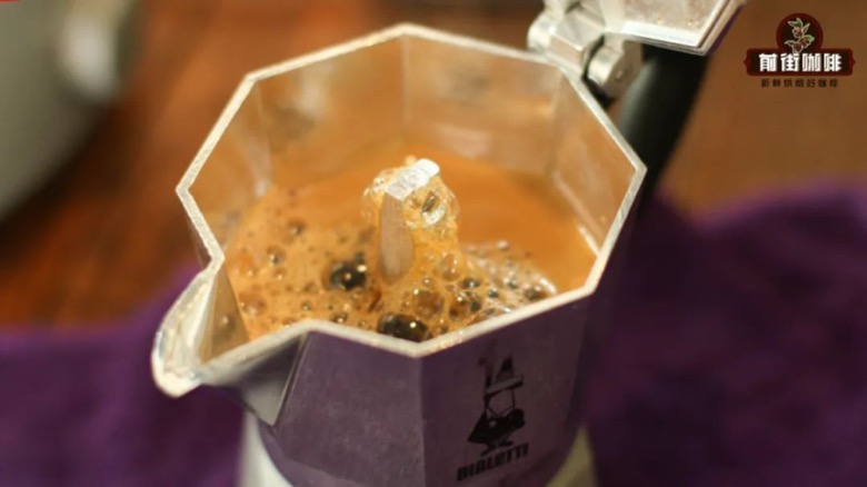 摩卡壶浓缩液按杯型调配：小杯、常规杯与冰杯的用量参考