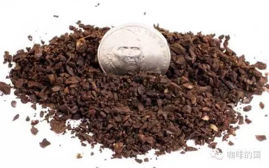 咖啡研磨粗细怎么判断？7种研磨度对照图解与适用器具一次看懂