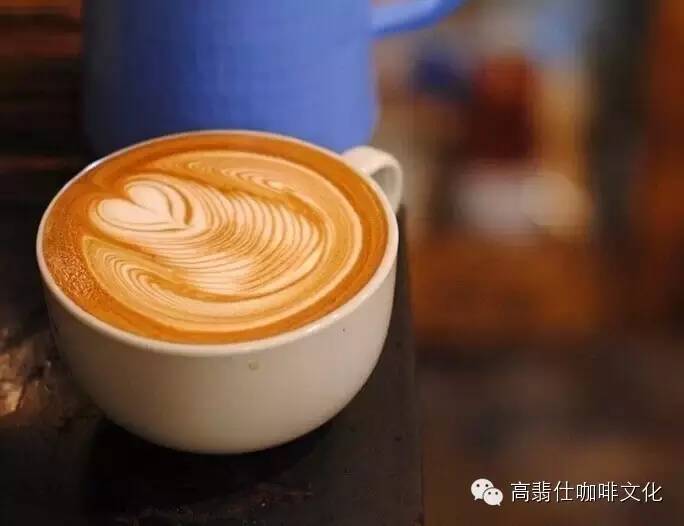 意式咖啡制作教程：咖啡拉花技术训练-控制注入水流速度的快慢