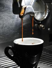 意式咖啡Espresso烘焙要多深？北中南义式烘焙选豆与冲煮差异全解析