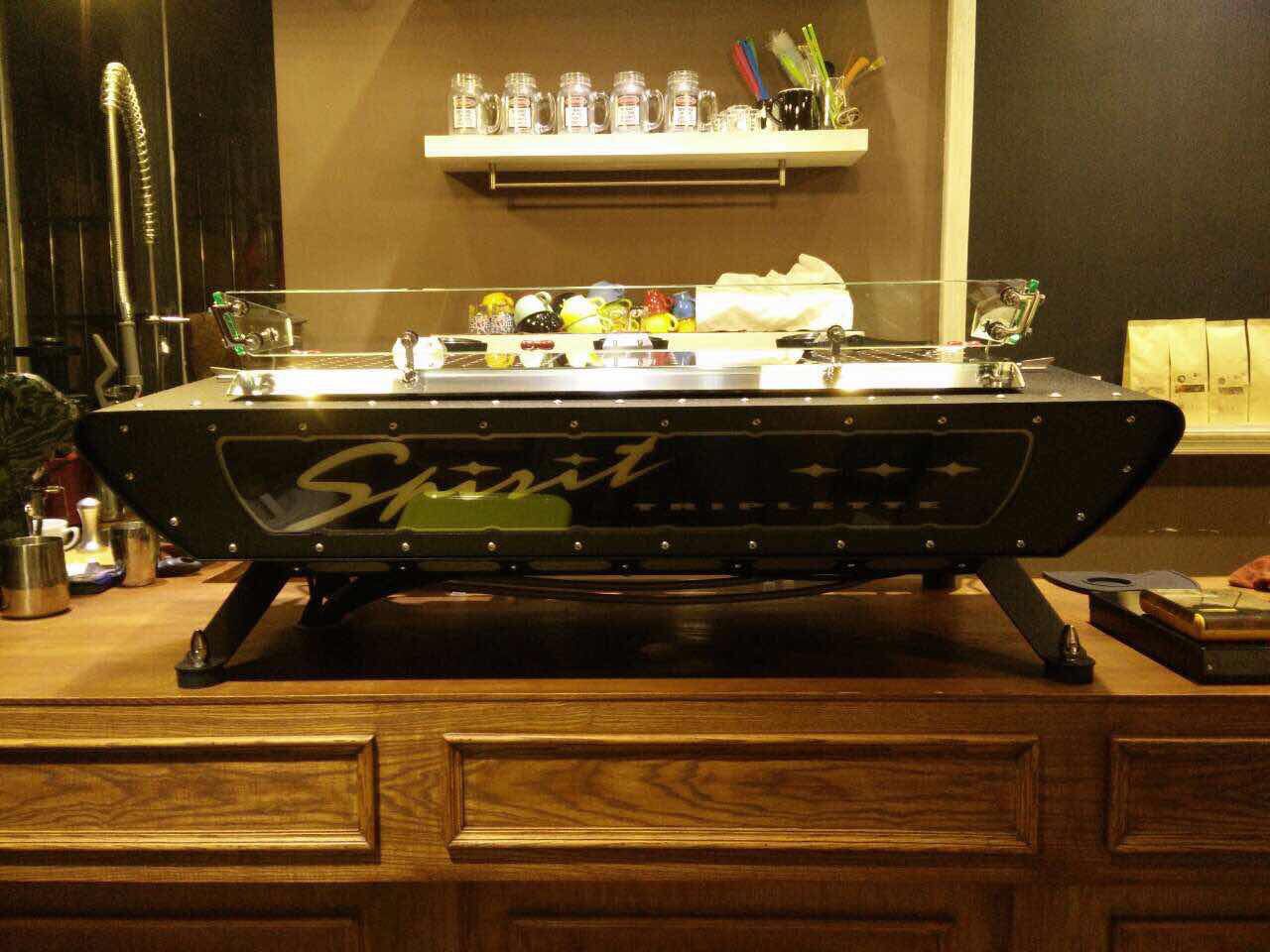 荷兰KEES Spirit双头商用咖啡机怎么样？11L蒸汽锅炉与双2.1L咖啡锅炉解析