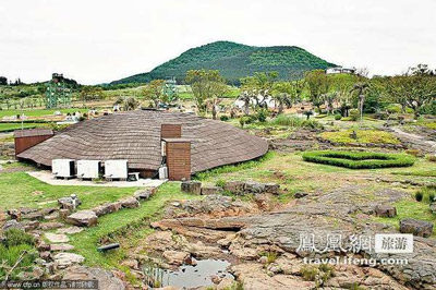 韩国济州:火山洞变咖啡厅