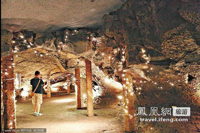 韩国济州:火山洞变咖啡厅