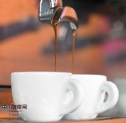 冲泡咖啡的小秘诀有哪些？水温93度、研磨粗细与4分钟法则一次讲清