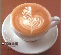 半心半叶拿铁拉花怎么做？摇晃注奶手法与浓缩基底选择解析