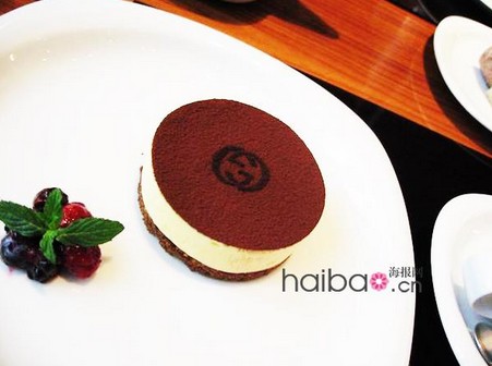 日本银座的古琦咖啡店 (Gucci Cafe) 