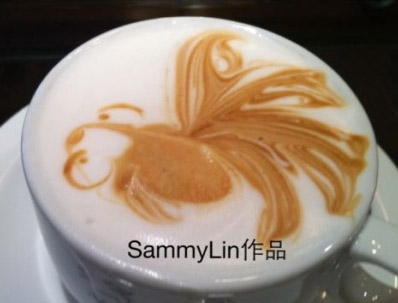SammyLin圈围法咖啡拉花艺术:金鱼