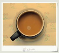 用炼乳杯喝怡保白咖啡，是南洋早餐的固定仪式