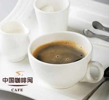 吃快餐又喝咖啡,对血糖有双倍的损害