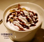 维也纳咖啡是什么？和单头马车有什么渊源，为何减肥者要少喝？