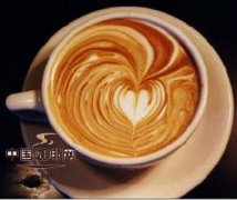 摩卡壶煮出的意大利咖啡为什么更浓？花式咖啡的香味来源与做法