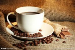 虹吸壶咖啡怎么搅拌才不苦？下压法、转圈法、十字法与搅拌时机全解析