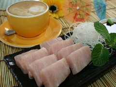 东台湾另类美食 旗鱼生鱼片搭配咖啡