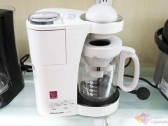 松下NC-PS35WSQ蒸汽喷淋咖啡机值不值得买？1899元一机三味实测解析