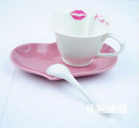 特色咖啡杯:韩版心形咖啡杯