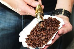 咖啡豆烘焙程度怎么分？浅中深四种烘焙风味与名称一次看懂