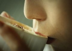 品尝咖啡为什么鼻子比舌头更重要？闻香与啜吸的正确顺序