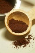 咖啡豆该现磨还是提前磨？研磨粗细与冲泡方式怎么搭配才对