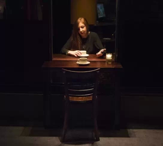 世界这么大,我想和陌生人共度一杯咖啡的时光