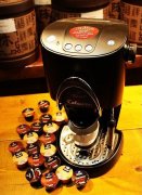 胶囊咖啡机怎么选？PRINCESS CAFFITA 201E DeLux 兼容四种胶囊系统值不值得买