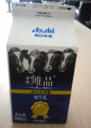 咖啡店拿铁用鲜奶推荐 光明、明治、维记、味全、唯品牛奶测评