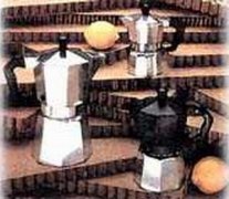 摩卡壶和Espresso咖啡机有什么区别？一文看懂蒸汽式咖啡器具的发展史