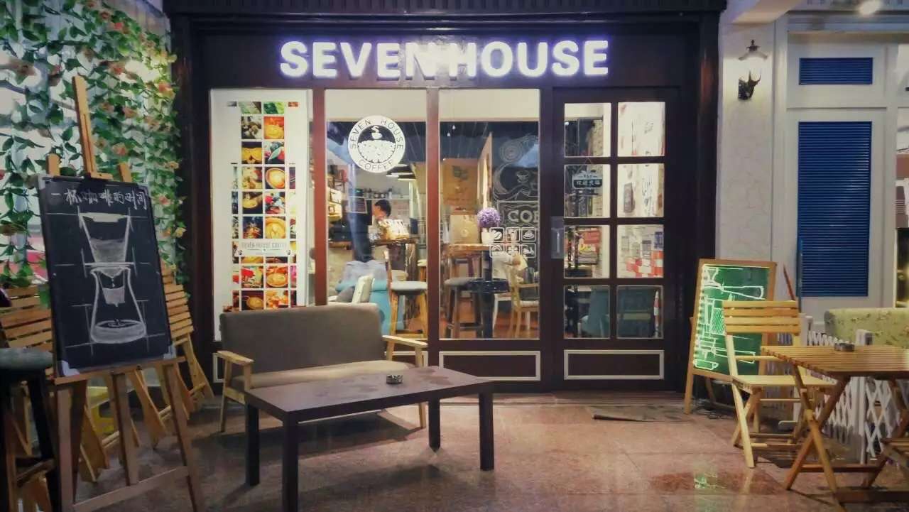 24761557603311822