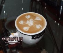 摩卡壶和意式咖啡机萃取出的精华真的一样吗？研磨度与粉量对比