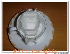 挂耳咖啡怎么冲才好喝？手把手教你滤泡式挂耳包的正确冲泡方法与水温