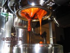 Espresso浓缩咖啡因含量真的很高吗？和手冲相比差多少