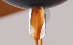 浓缩咖啡的 crema 油脂到底该保留还是撇掉？一文看懂油脂的作用与判断标准