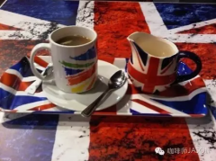 英国咖啡历史：伦敦咖啡馆为何被茶馆取代，后来又靠速溶咖啡回潮？