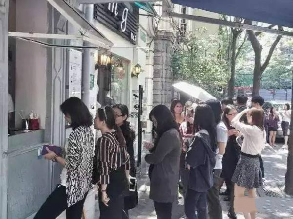 咖啡厅倒闭潮,是2017餐饮行业细分领域崩盘的开始吗?