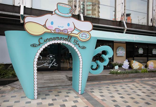 三丽鸥家族人气王 大耳狗喜拿期间限定咖啡店3/28开幕 三丽鸥家族人气王 大耳狗喜拿期间限定咖啡店3/28开幕