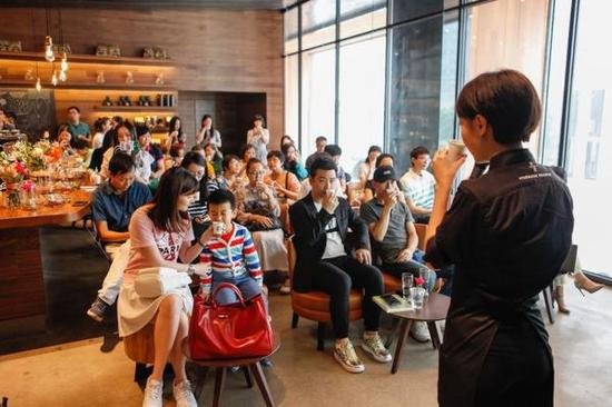 以咖啡的名义,对妈妈说“我爱你”