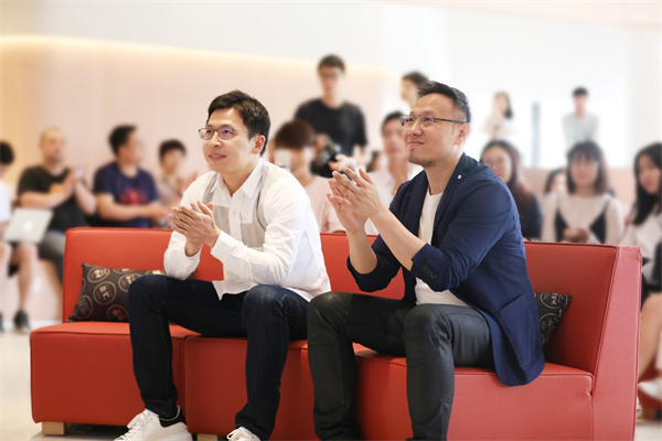 网易“易间”咖啡厅开业,丁磊520难道要请大家喝咖啡? 网易“易间”咖啡厅开业,丁磊520难道要请大家喝咖啡?