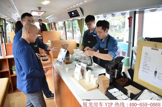 移动咖啡车