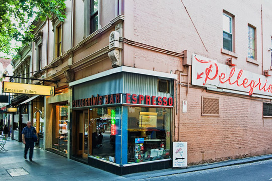 能啃鸭腿的咖啡店,才能体现墨尔本的个性
