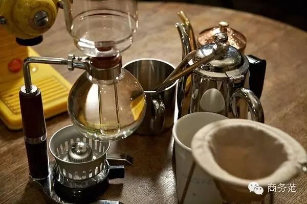 星巴克的“阴谋”:咖啡馆为何不赚钱?