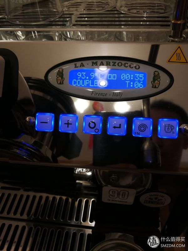 咖啡设备简评及咖啡制作交流 篇一:La Marzocco GS/3 MP