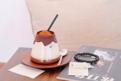 台北白色小屋咖啡厅 POWDER WORKSHOP 必点美禄山是什么样的饮料？
