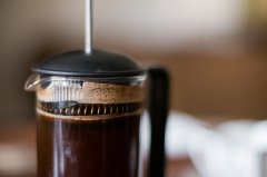 法压壶适合什么咖啡豆？像泡茶一样泡咖啡，法压壶冲煮方法一次讲清