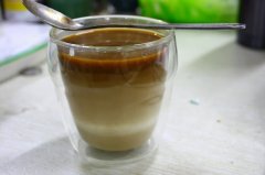 百利甜加咖啡叫什么名字？分层做法、最佳比例与选豆一次讲清