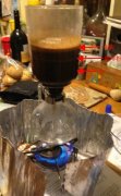 虹吸咖啡壶怎么煮才好喝？虹吸式原理与手冲咖啡区别一次讲清