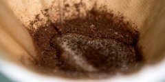 咖啡粉怎么煮才好喝？手冲水粉比、研磨度与闷蒸时间全解析