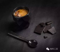 意式咖啡有哪些种类？拿铁、卡布奇诺、焦糖玛奇朵哪个才是正宗意式咖啡