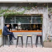 广州天河南来回咖啡值得去吗？艺术家聚集的居民楼咖啡馆探店实录