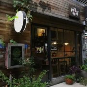 深圳自家烘焙咖啡馆哪家好？四月咖啡馆探店与手冲豆推荐